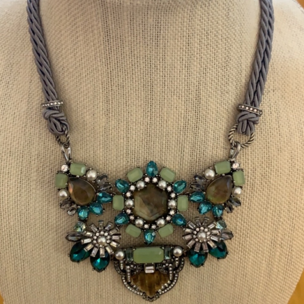 Chloe & Isabel Beau Monde Berry Statement Necklace